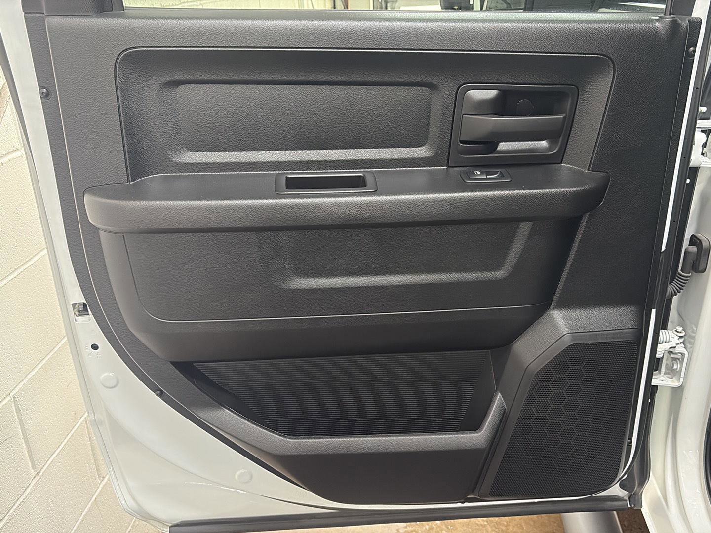 Used 2024 RAM 2500 Tradesman w/ Snow Chief Group image 30