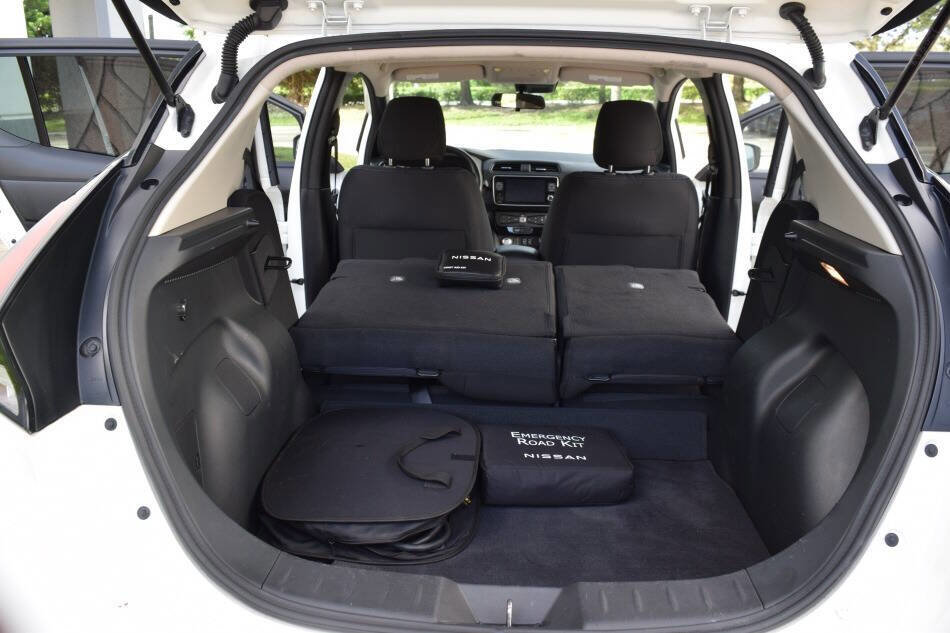 Used 2022 Nissan Leaf SV image 80
