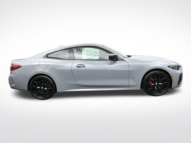 New 2026 BMW 440i xDrive Coupe w/ Premium Package AWD/4WD image 3