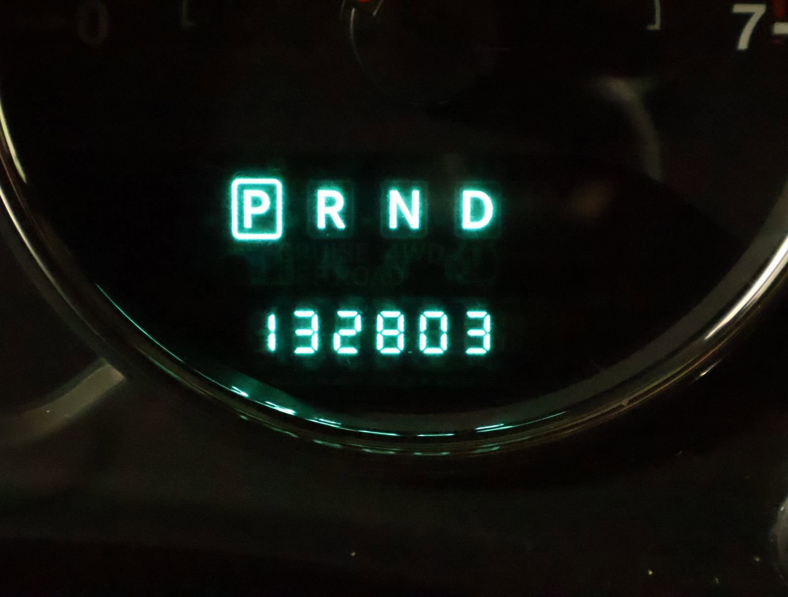 Used 2014 Jeep Wrangler Unlimited Sahara w/ Dual Top Group image 27