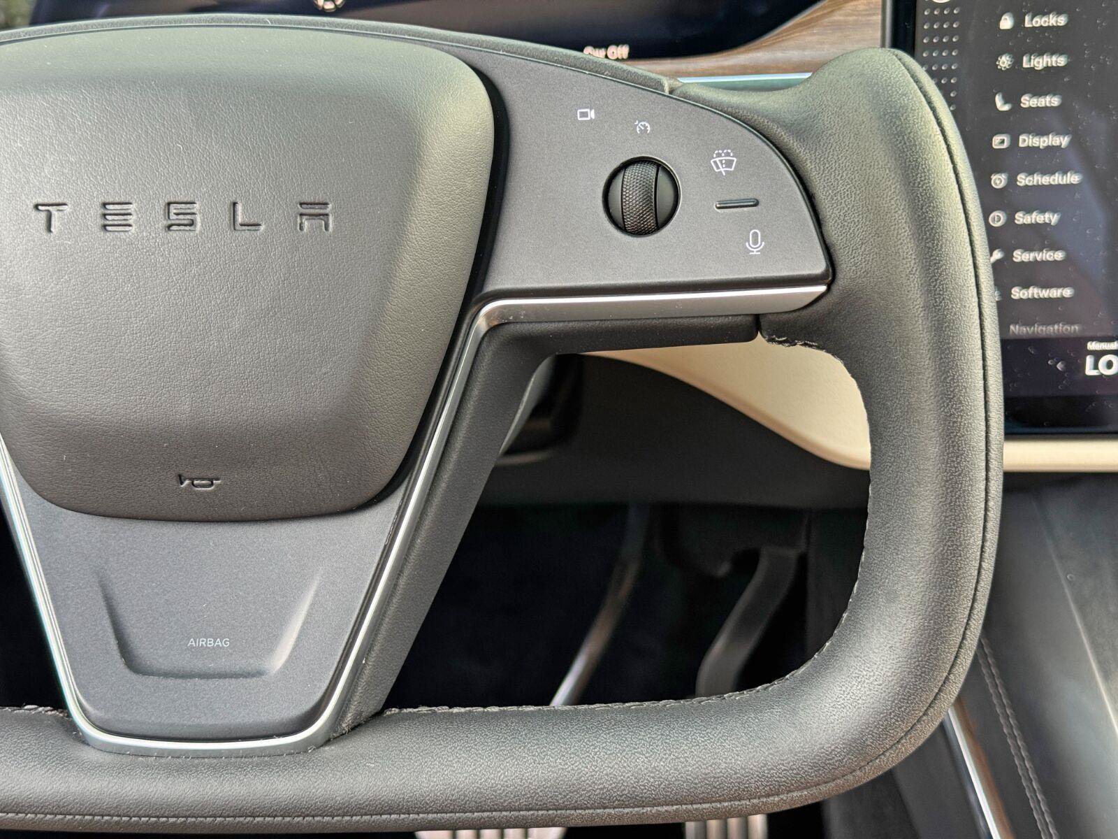 Used 2022 Tesla Model X AWD/4WD image 20