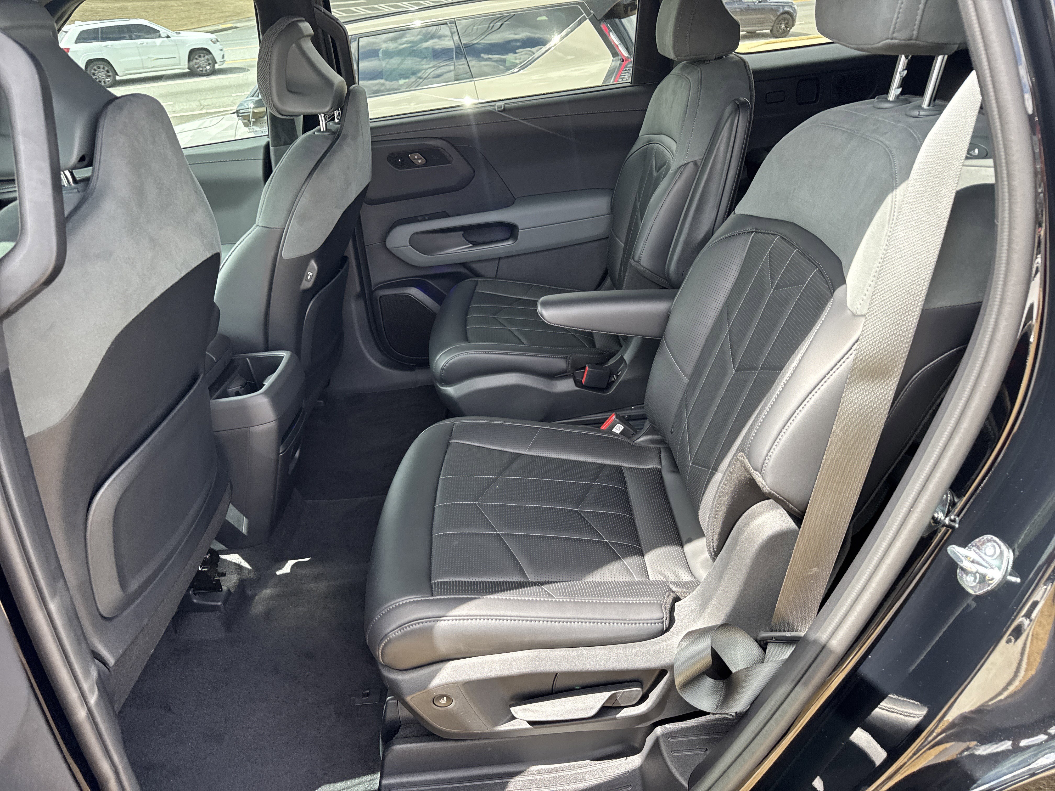 New 2027 Kia Telluride SX Prestige X-Pro image 12