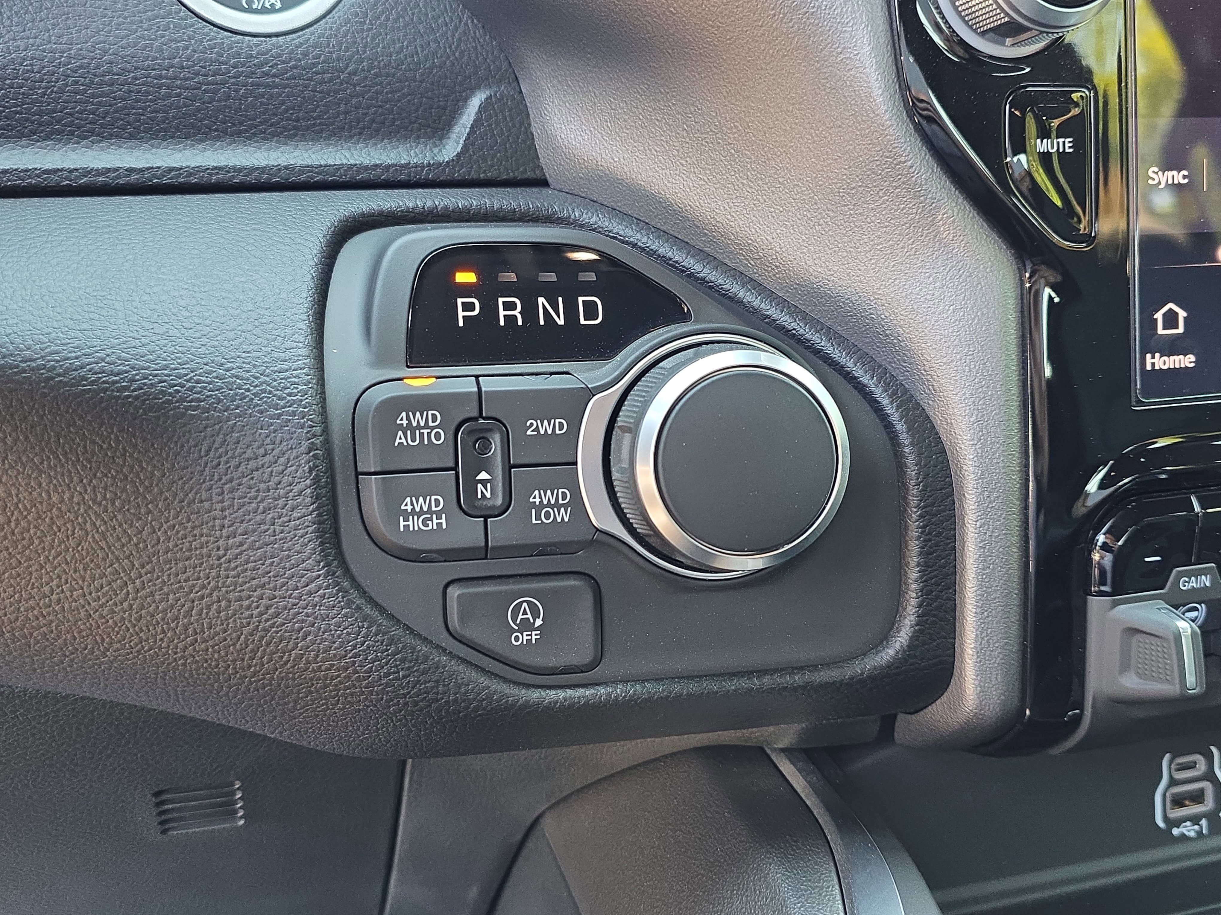 Used 2026 RAM 1500 Big Horn AWD/4WD image 31