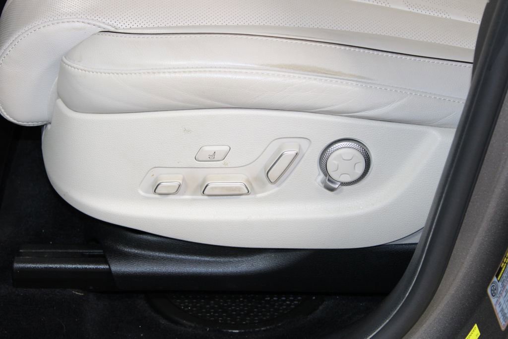 Used 2021 Genesis GV80 2.5T w/ Prestige Package 04 image 17