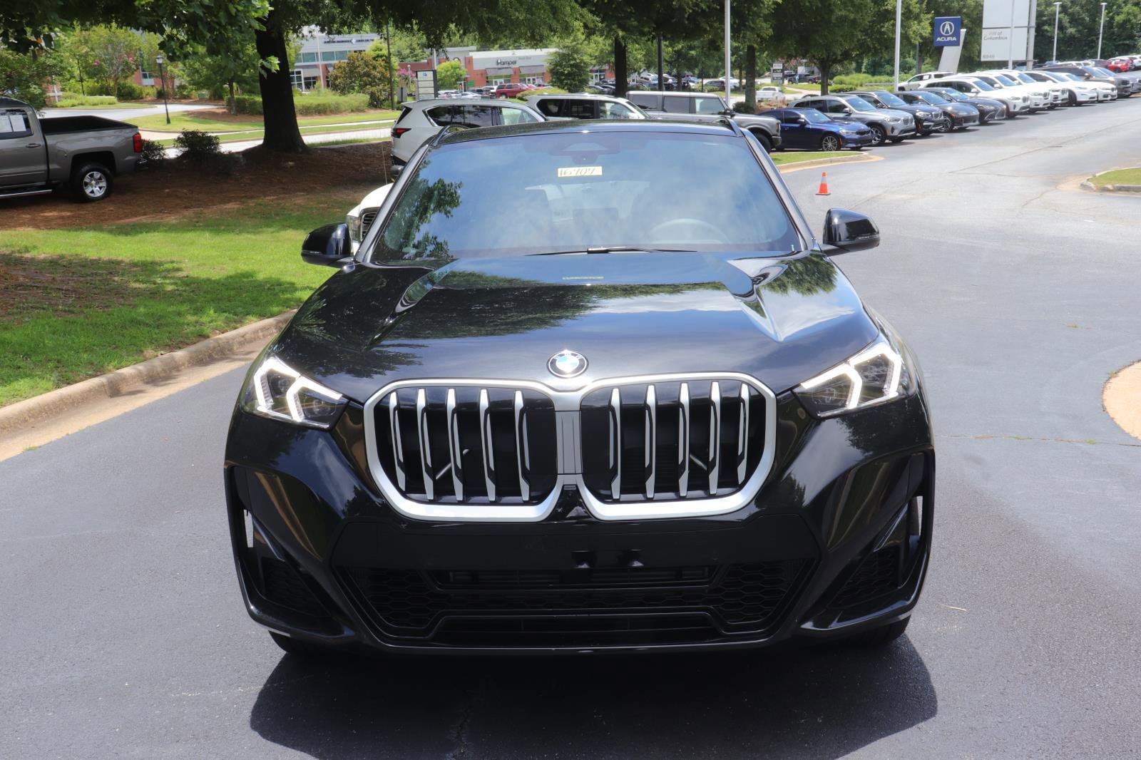 New 2025 BMW X1 xDrive28i w/ Technology Package image 3