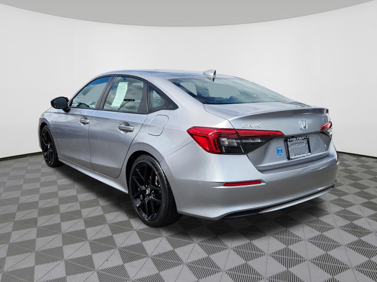 Certified 2024 Honda Civic Sport image 3