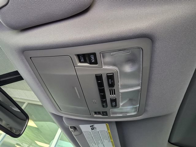 Used 2015 Toyota Highlander XLE FWD image 31