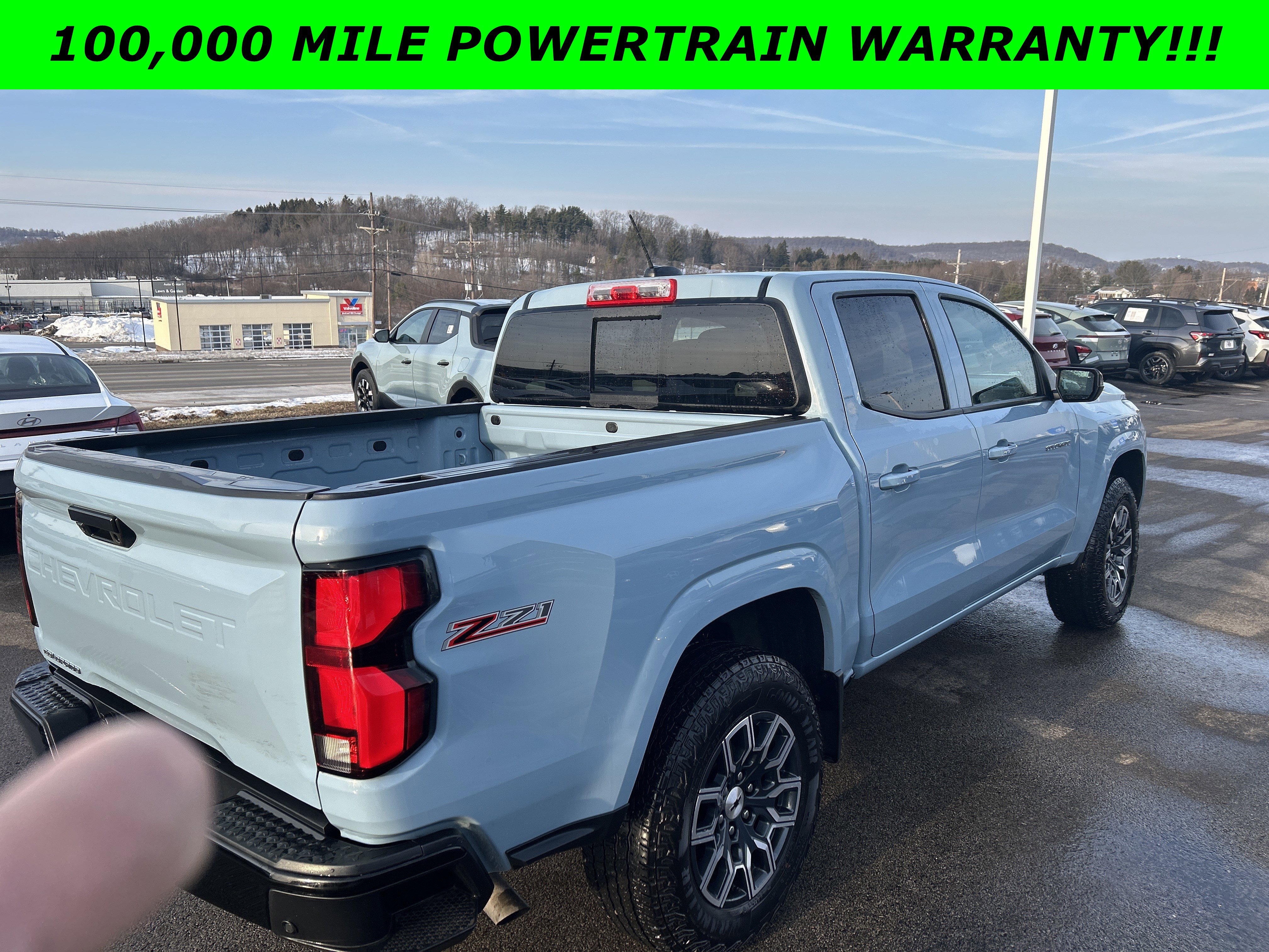 Used 2025 Chevrolet Colorado Z71 w/ Z71 Convenience Package 2 image 5