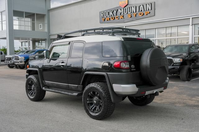 Used 2014 Toyota FJ Cruiser 4WD w/ Upgrade Package image 10