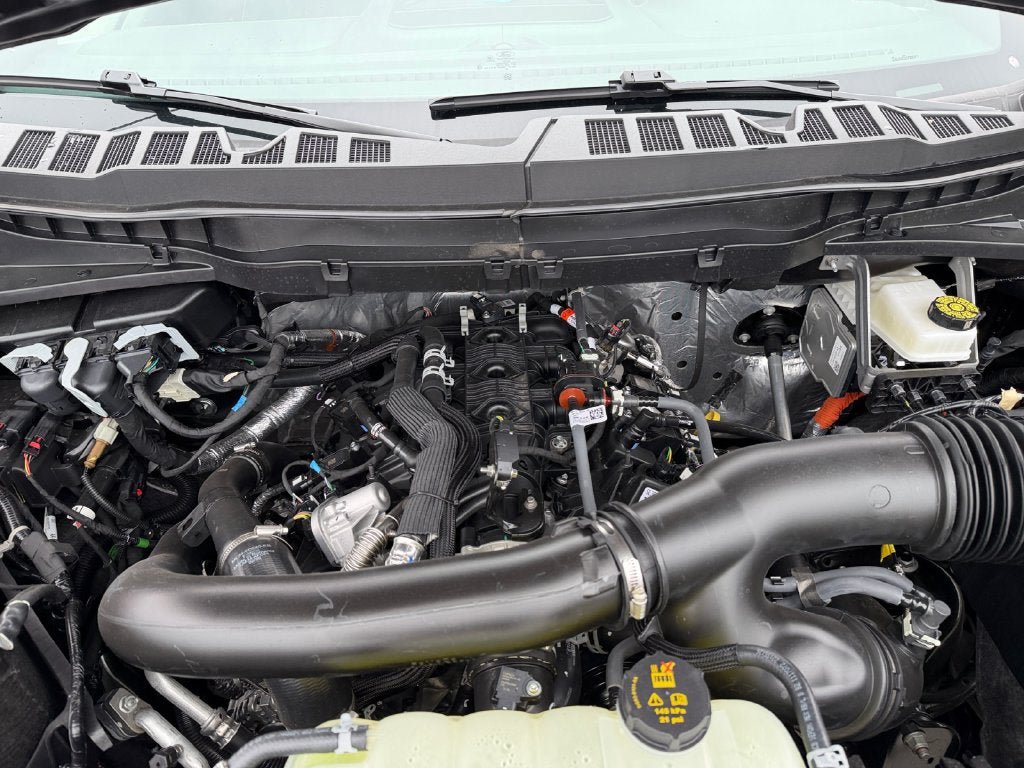 Used 2026 Ford F150 Tremor w/ Equipment Group 402B MID AWD/4WD image 30