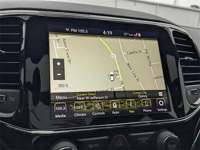 Used 2021 Jeep Grand Cherokee Limited w/ Luxury Group II image 22