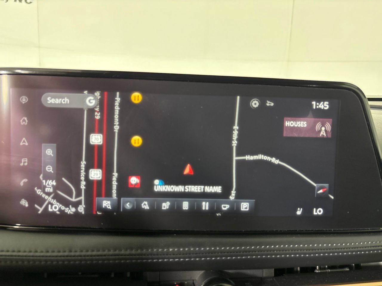 Used 2023 Nissan Ariya FWD image 16