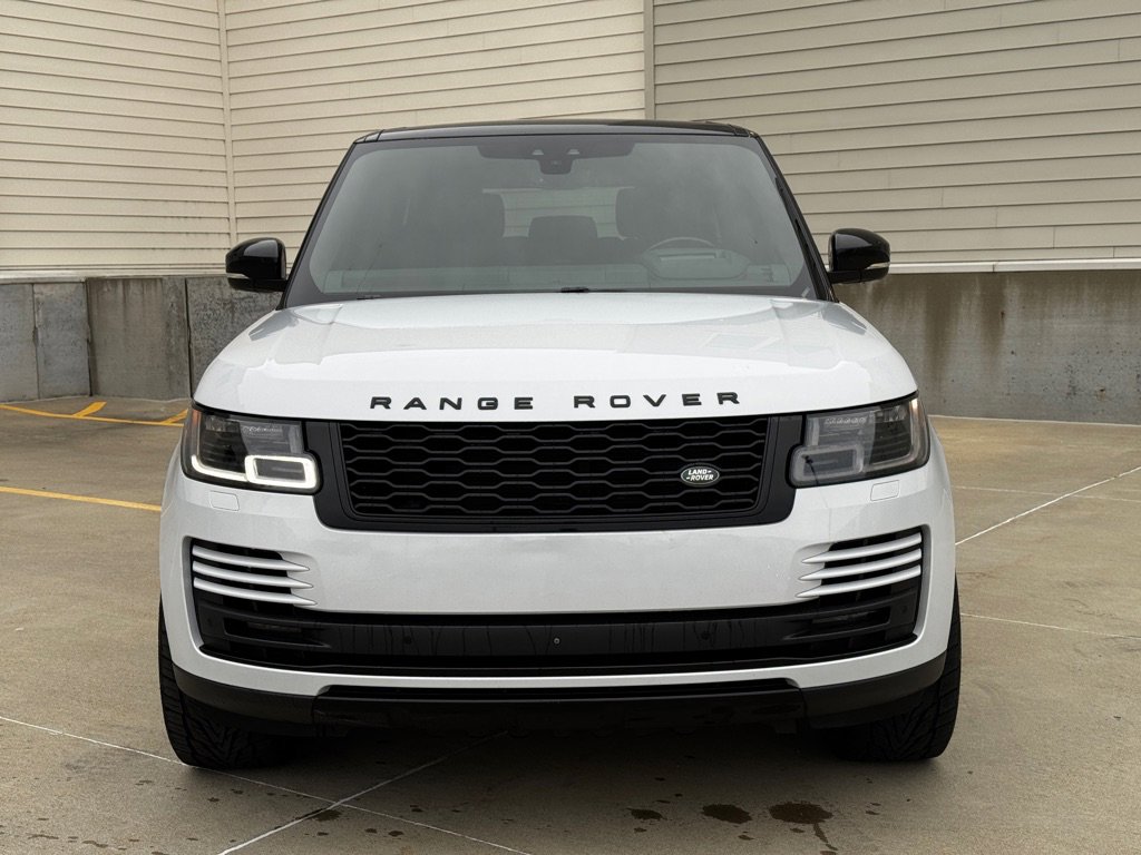 Used 2019 Land Rover Range Rover HSE image 2