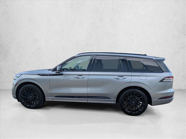 Used 2023 Lincoln Aviator Reserve w/ Equipment Group 201A AWD/4WD image 9