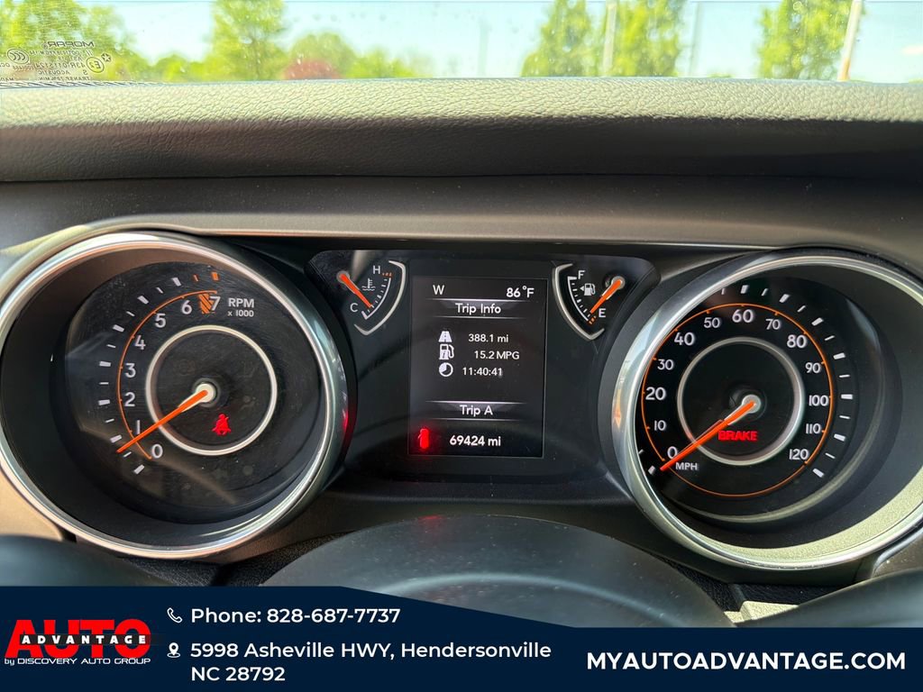 Used 2018 Jeep Wrangler Unlimited Sport S AWD/4WD image 22