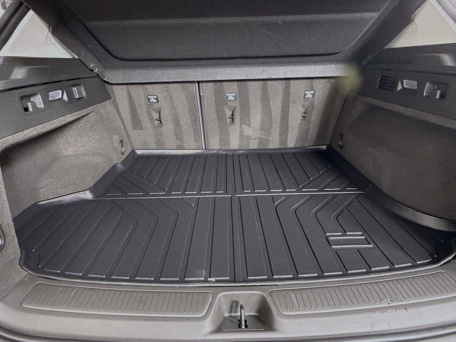Used 2024 Buick Envision Sport Touring AWD/4WD image 25