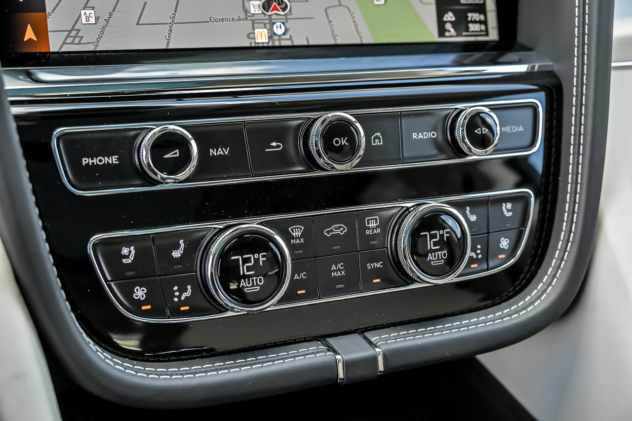 New 2026 Bentley Bentayga AWD/4WD image 37
