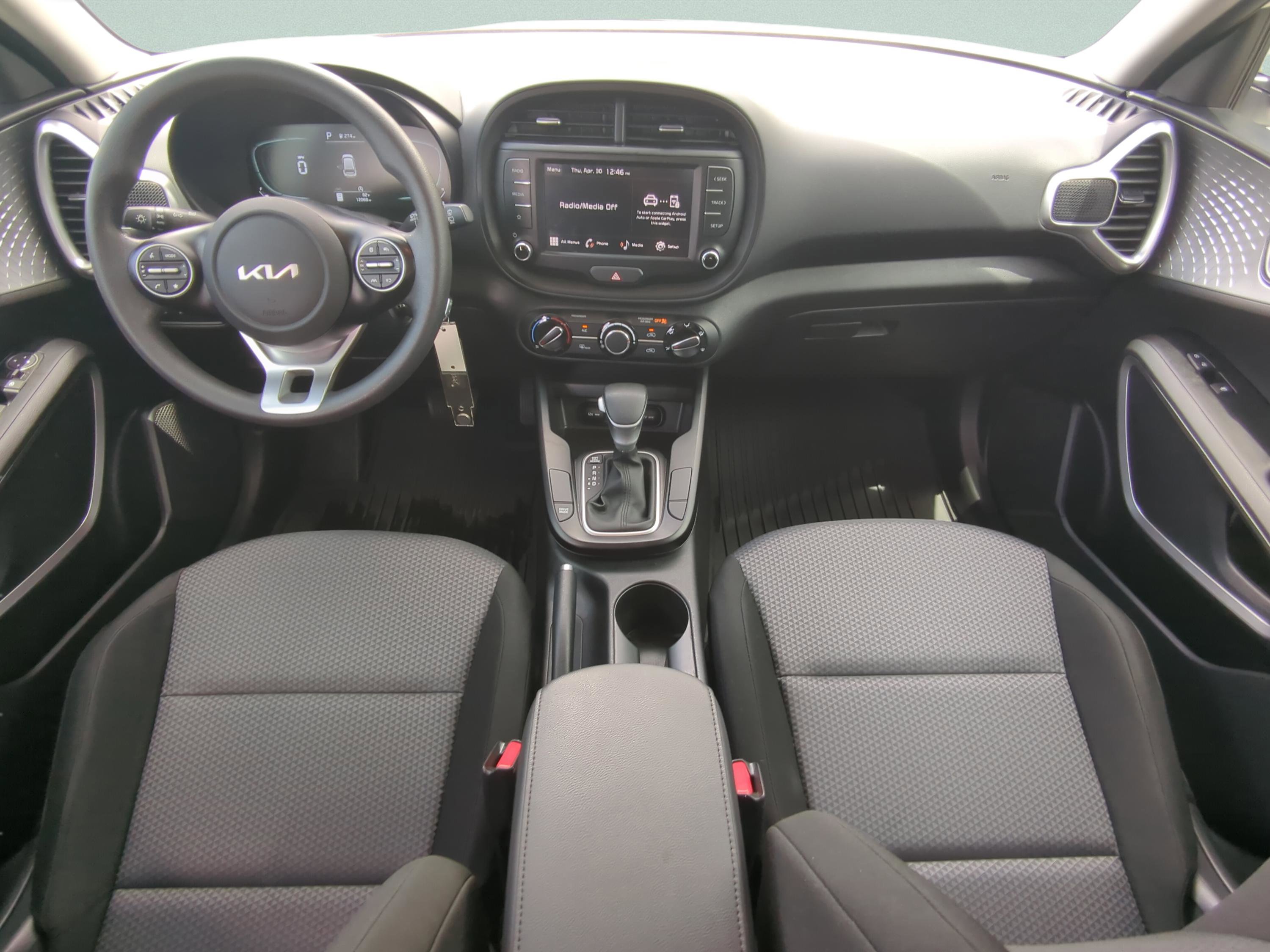 Certified 2023 Kia Soul LX FWD image 11