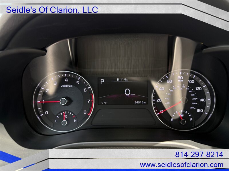 Used 2023 Kia Forte LXS w/ LXS Technology Package FWD image 16