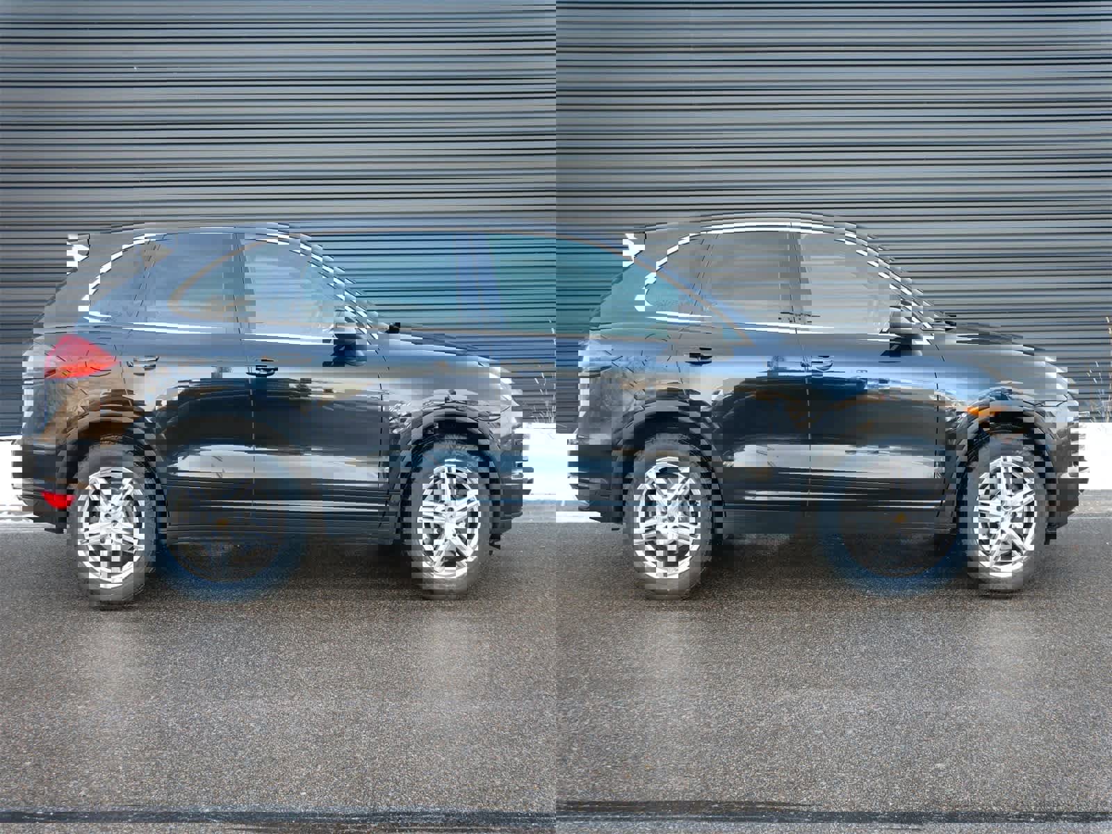 Used 2014 Porsche Cayenne Diesel Platinum Edition image 26