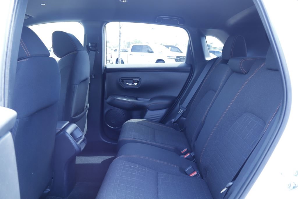 Used 2024 Honda HR-V Sport image 17