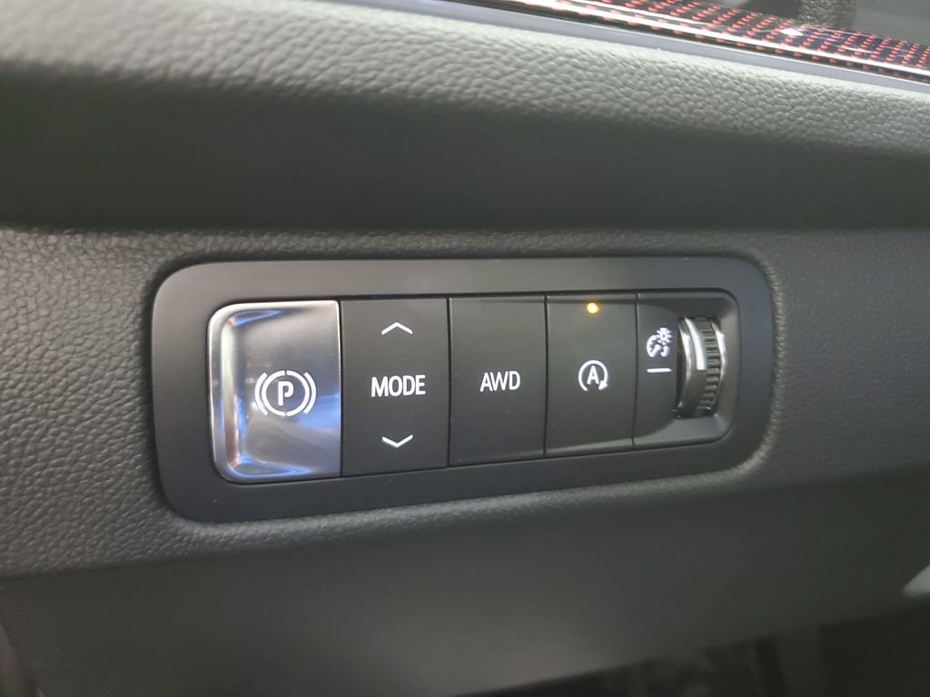 New 2026 Chevrolet Traverse Z71 w/ Driver Confidence Package AWD/4WD image 22