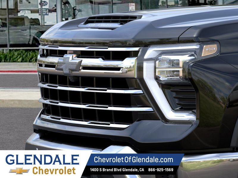 New 2026 Chevrolet Silverado 2500 LTZ w/ LTZ Plus Package AWD/4WD image 13