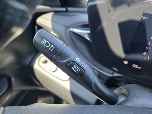 Used 2025 Buick Envista Preferred image 21