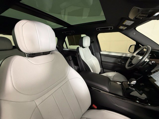 Used 2025 Land Rover Range Rover Sport Dynamic SE AWD/4WD image 31