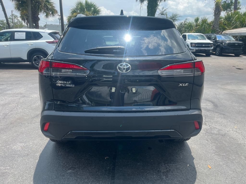 Used 2026 Toyota Corolla Cross XLE w/ Convenience Package FWD image 4