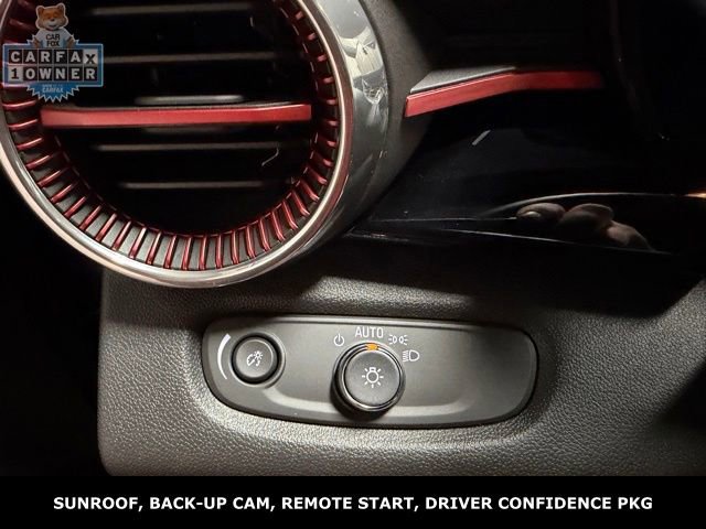 Used 2026 Chevrolet Trax RS w/ Sunroof Package FWD image 35