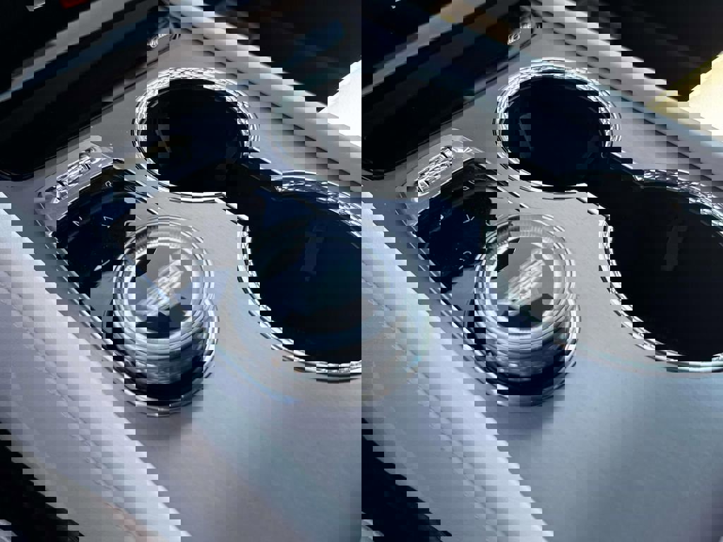 New 2026 Cadillac Vistiq Sport w/ LPO, Floor Liner Package image 12