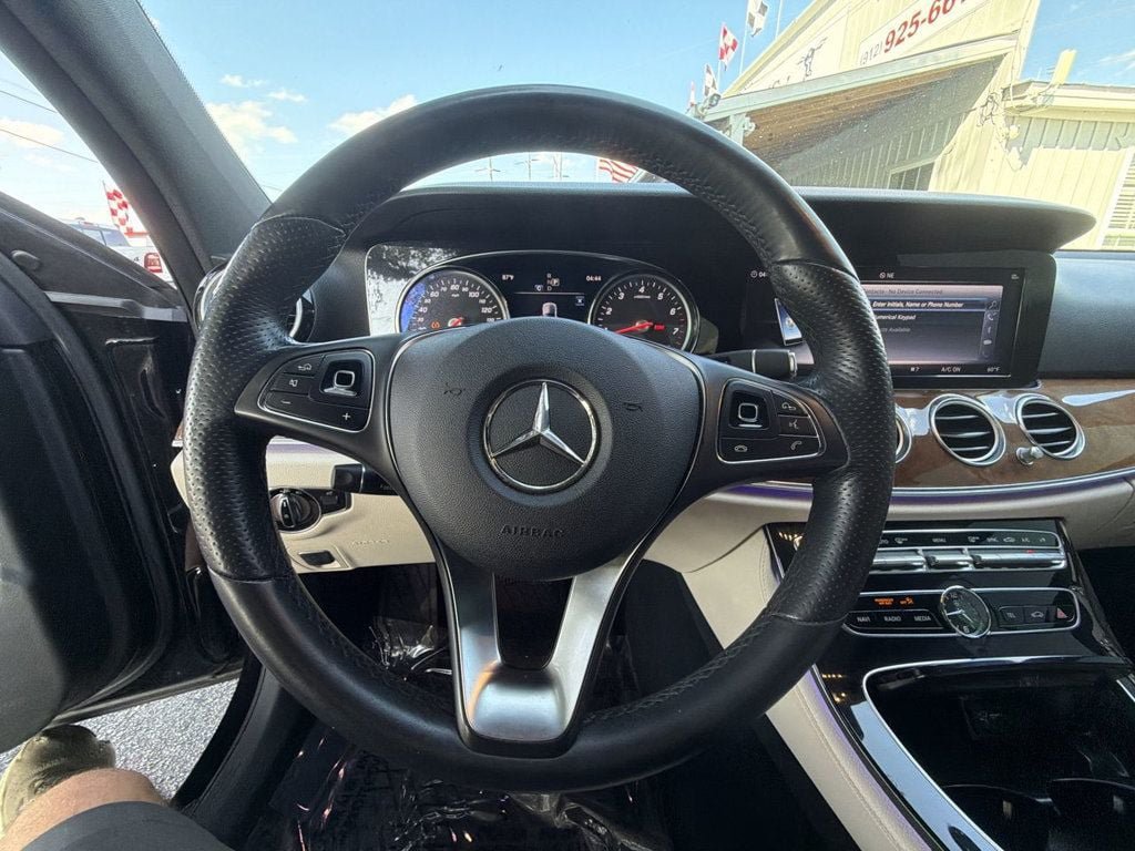 Used 2018 Mercedes-Benz E 300 image 15