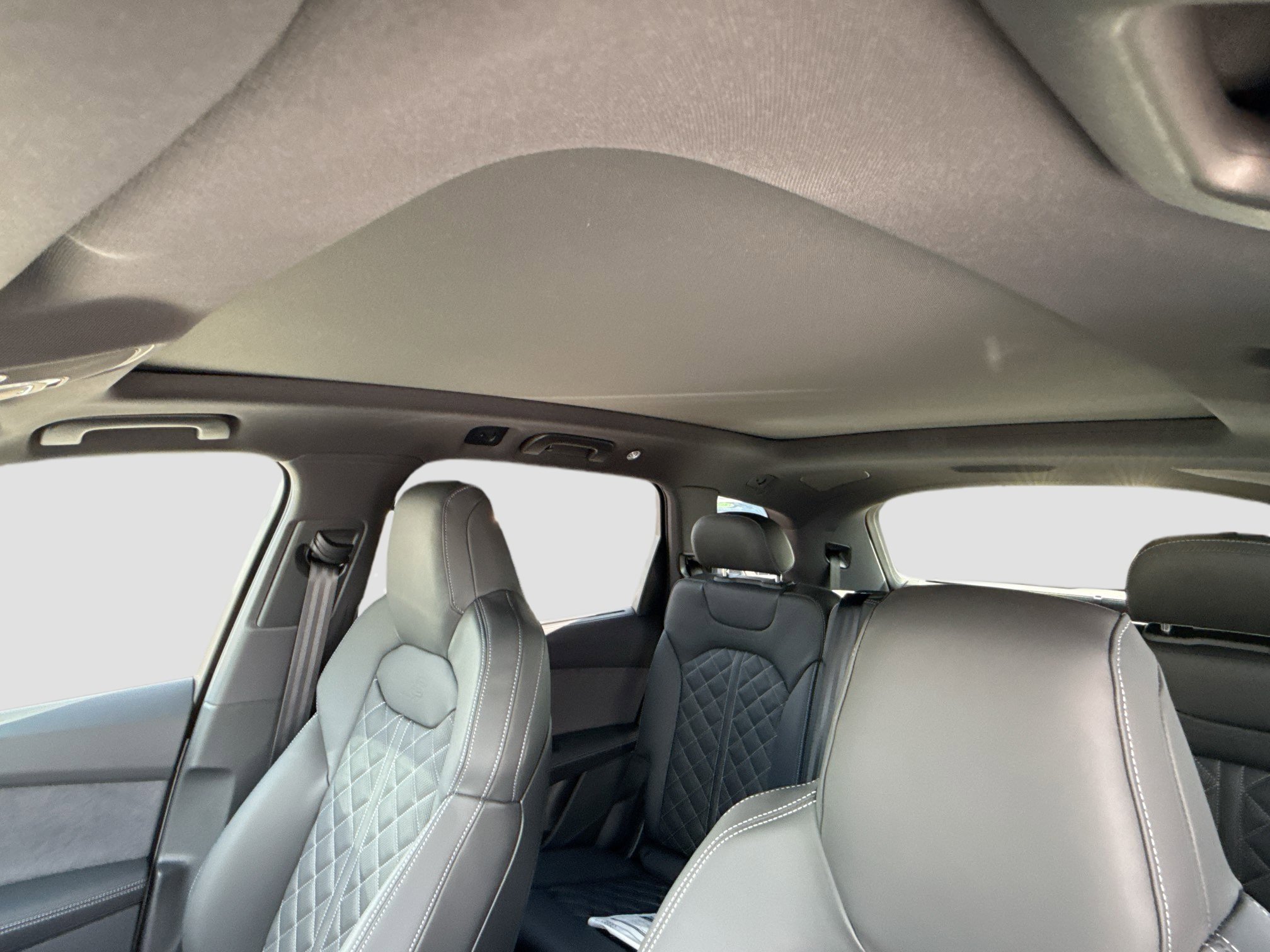 New 2026 Audi SQ7 Premium Plus image 26