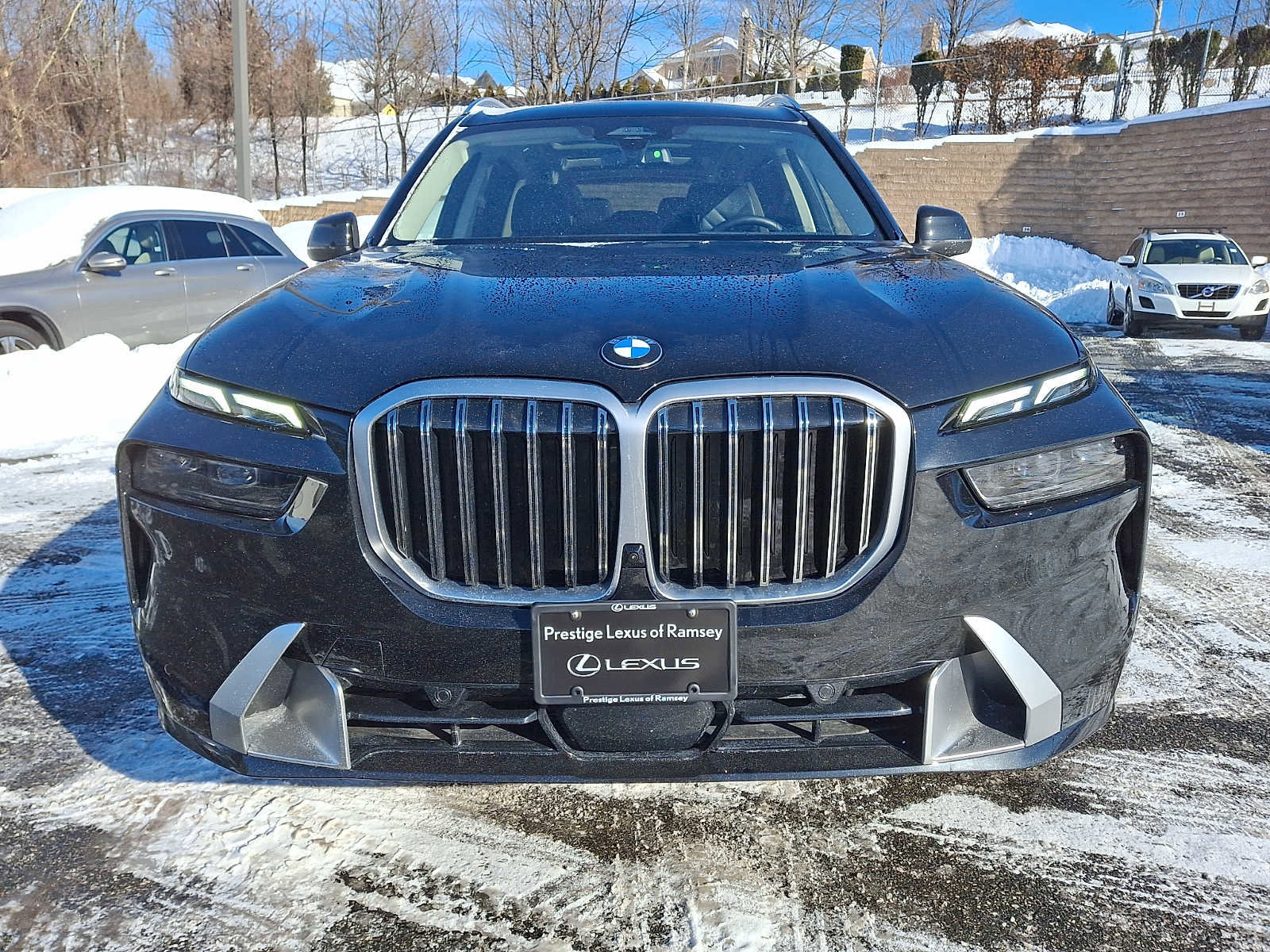 Used 2026 BMW X7 xDrive40i image 2