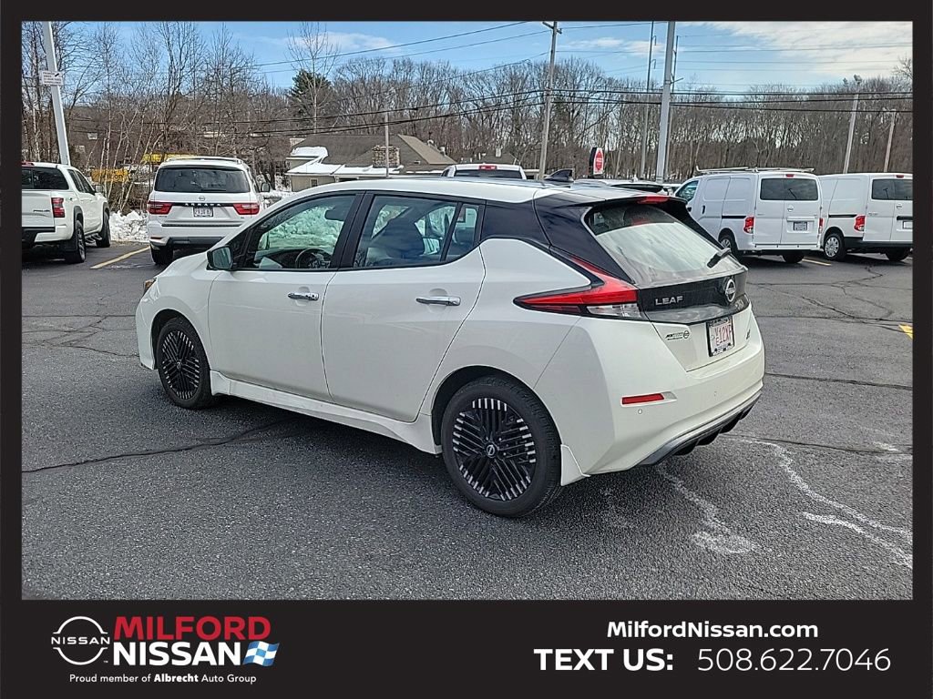 Used 2023 Nissan Leaf SV Plus FWD image 3