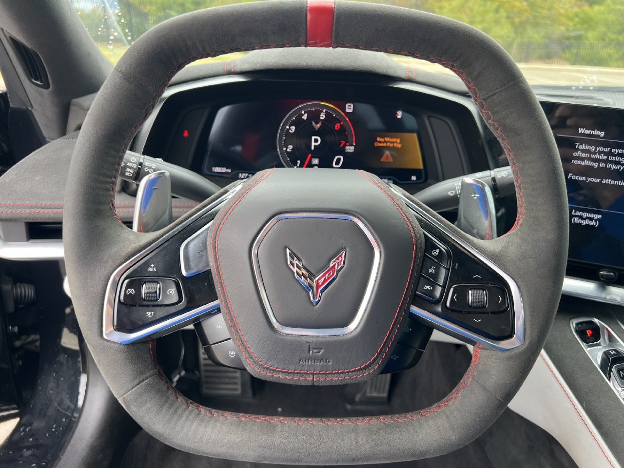 Used 2023 Chevrolet Corvette Stingray Premium Conv w/ Z51 Performance Package RWD image 8