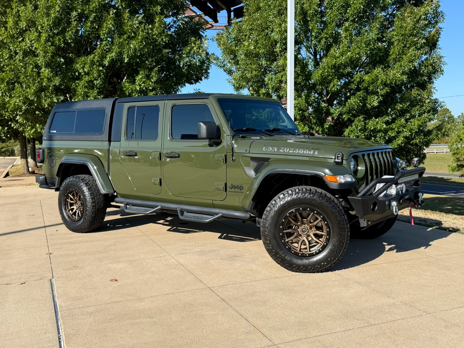 Used 2023 Jeep Gladiator Sport AWD/4WD 360° Tour