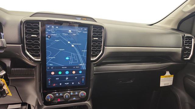 New 2025 Ford Ranger XLT w/ Equipment Group 301A High image 18