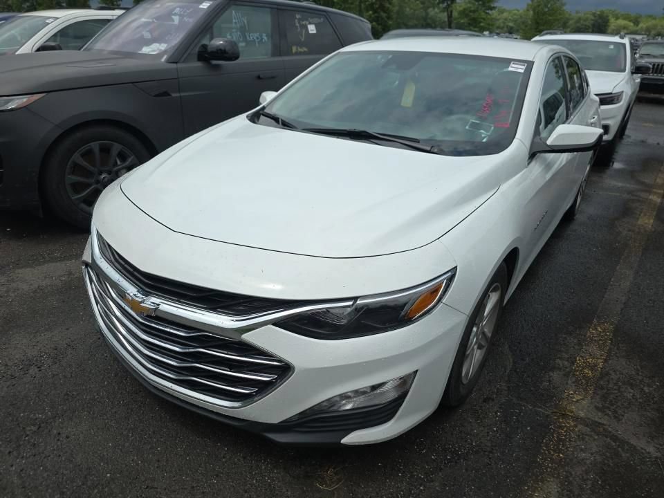 Used 2024 Chevrolet Malibu LT FWD video 3