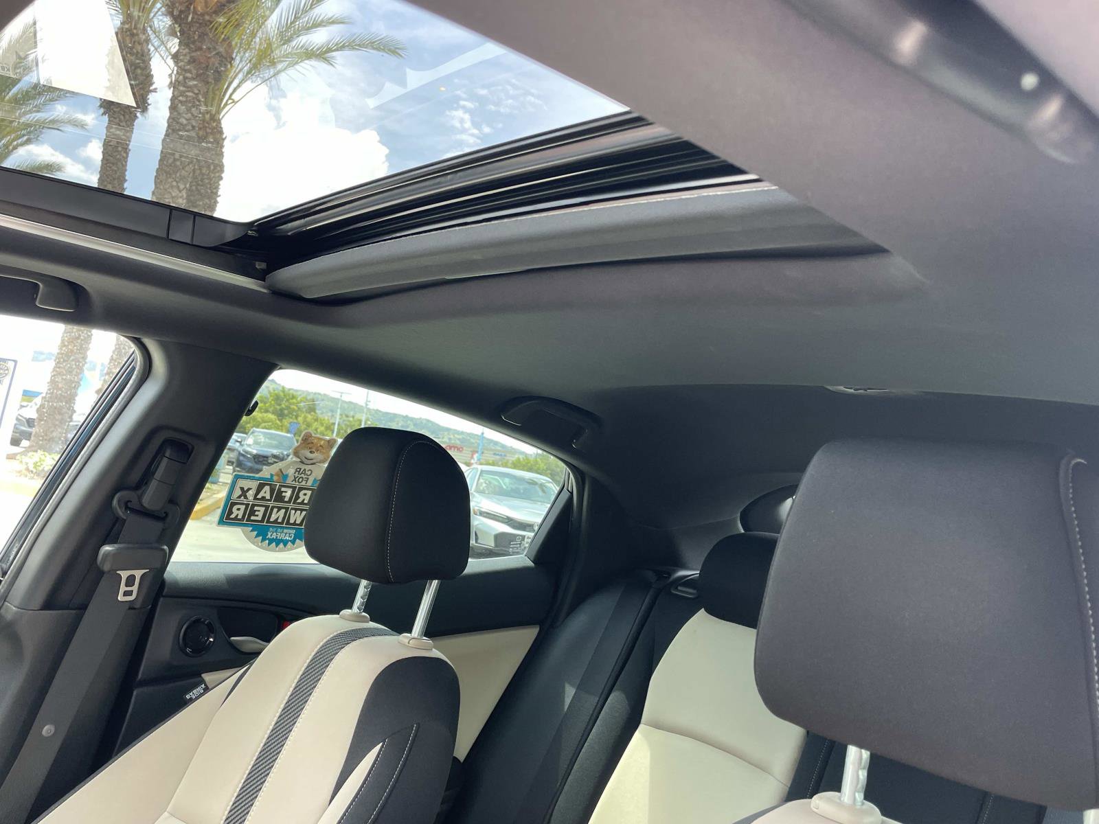 Used 2017 Honda Civic EX image 2