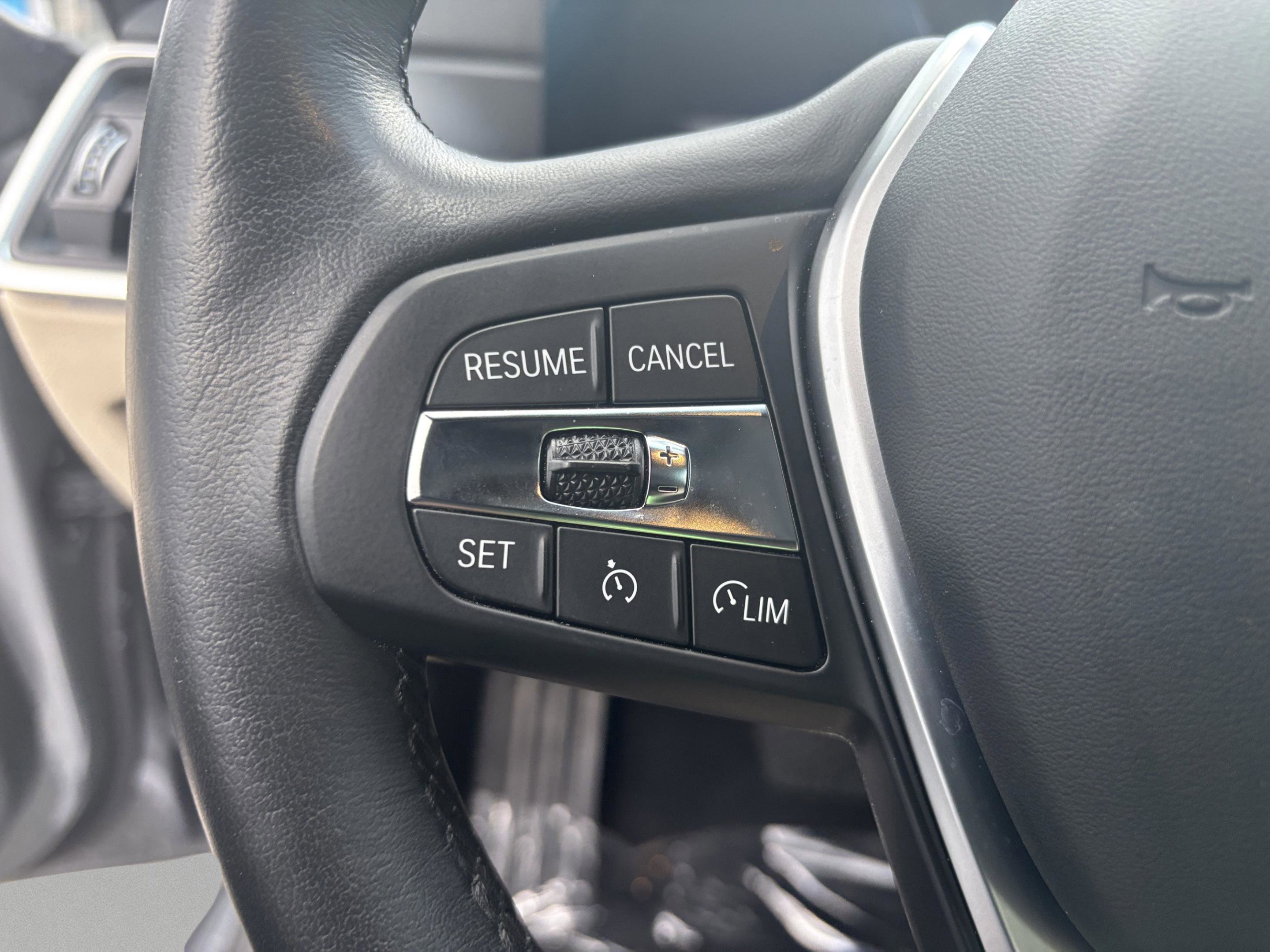 Used 2023 BMW i4 eDrive40 w/ Premium Package image 11