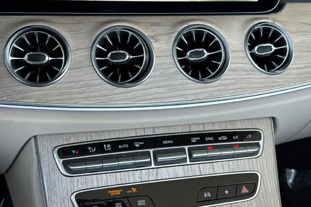 Used 2023 Mercedes-Benz E 450 Cabriolet image 25
