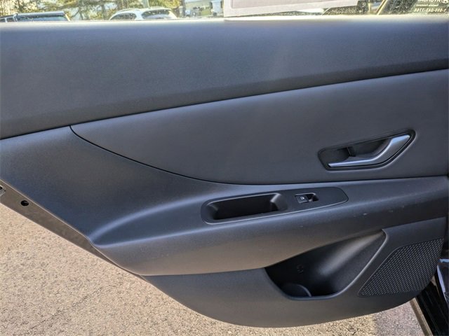 Certified 2023 Hyundai Elantra SEL w/ Convenience Package image 29