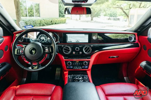 Used 2022 Rolls-Royce Ghost w/ Ghost Package image 5