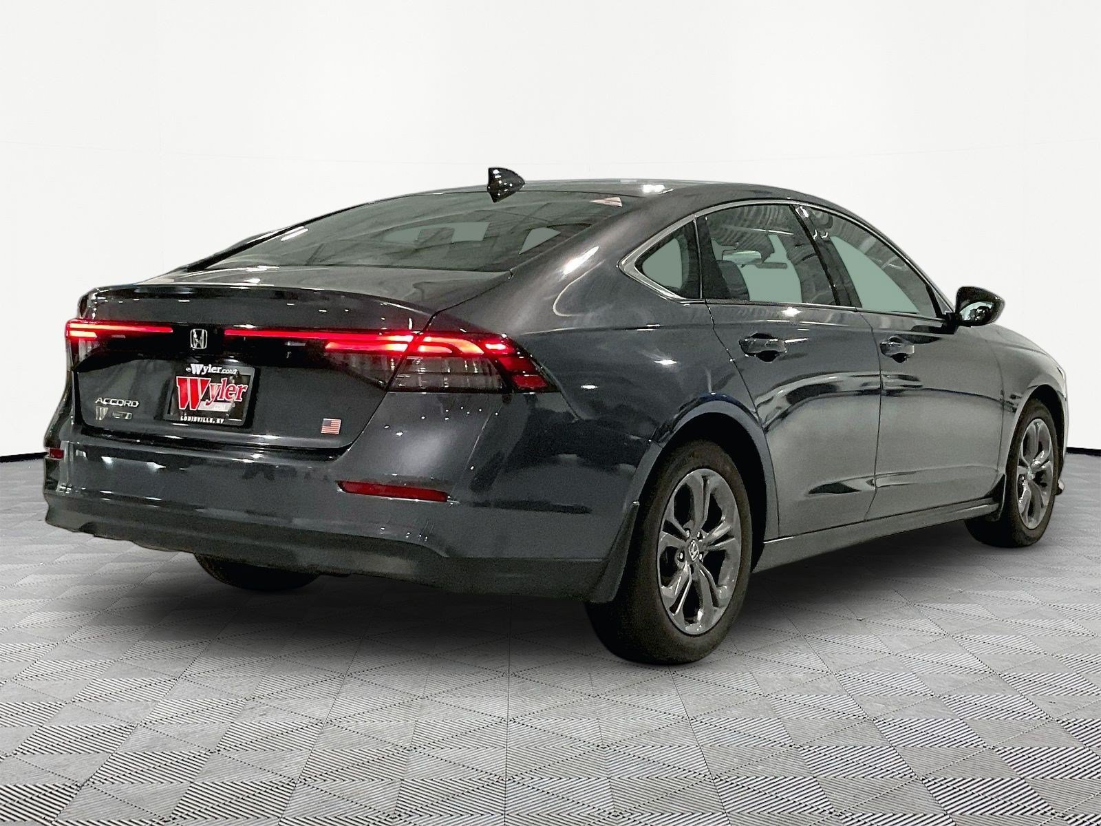 Certified 2024 Honda Accord EX image 6