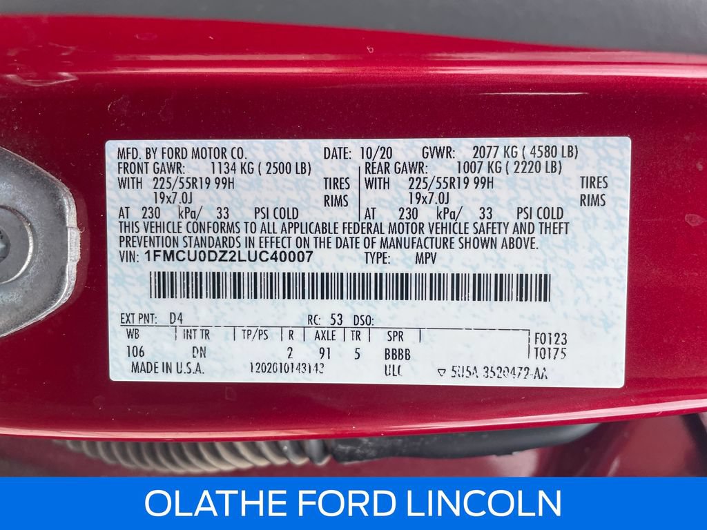 Certified 2020 Ford Escape Titanium FWD image 23
