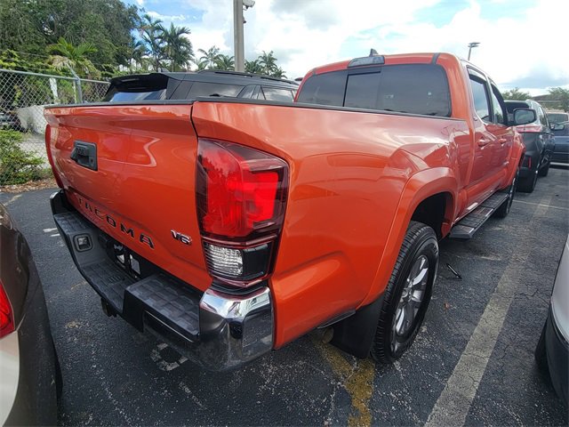 Used 2018 Toyota Tacoma SR5 image 3