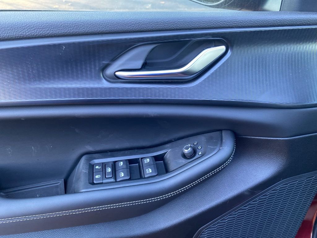 New 2025 Jeep Grand Cherokee Laredo X image 18