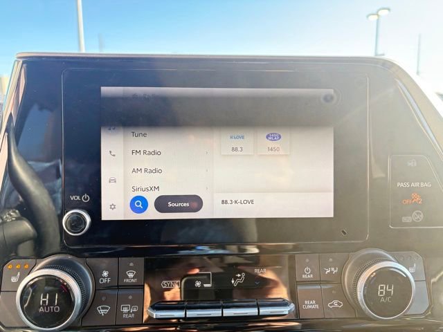 Used 2023 Toyota Highlander XLE image 15